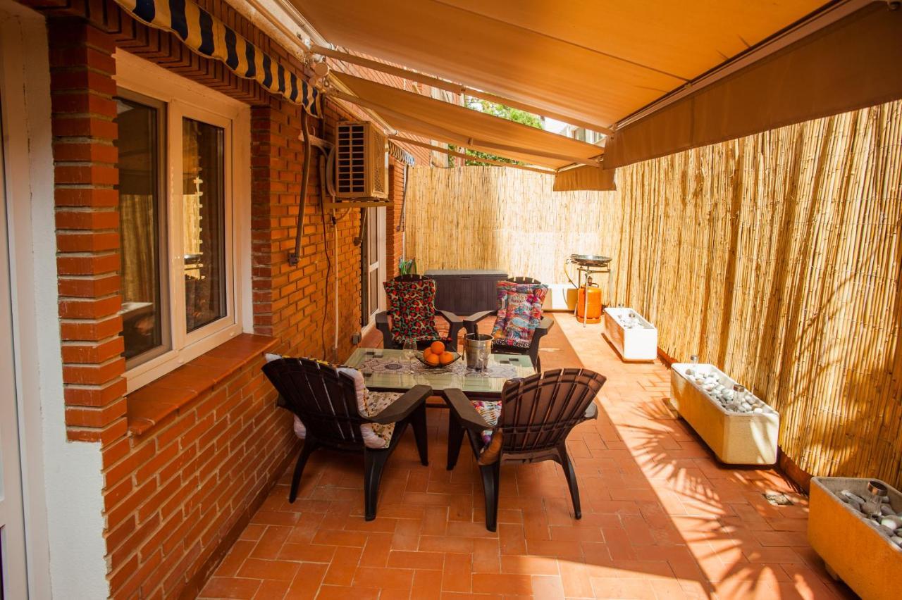 Oasis Apartment บาเลนเซีย ภายนอก รูปภาพ
