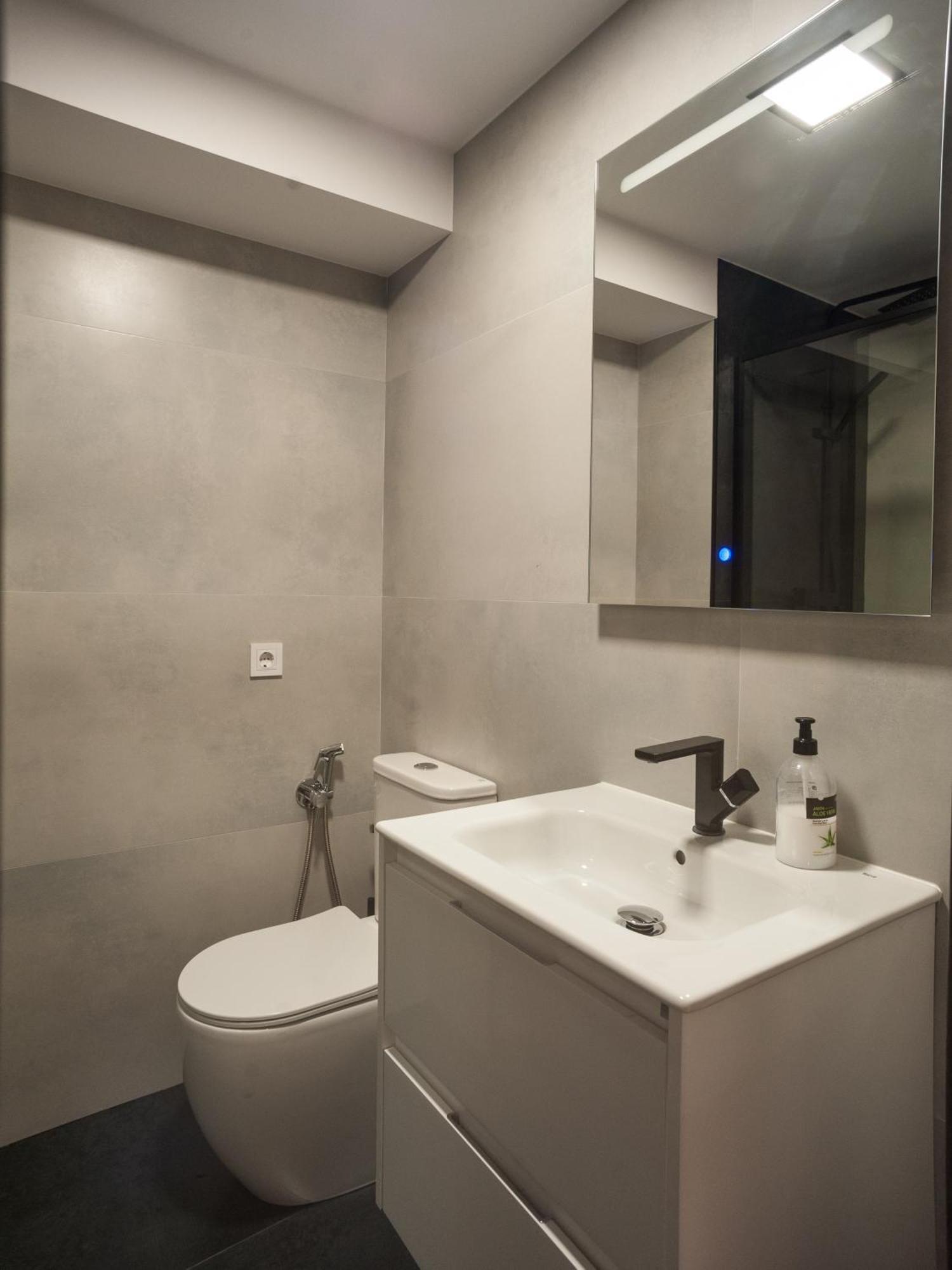 Oasis Apartment บาเลนเซีย ภายนอก รูปภาพ