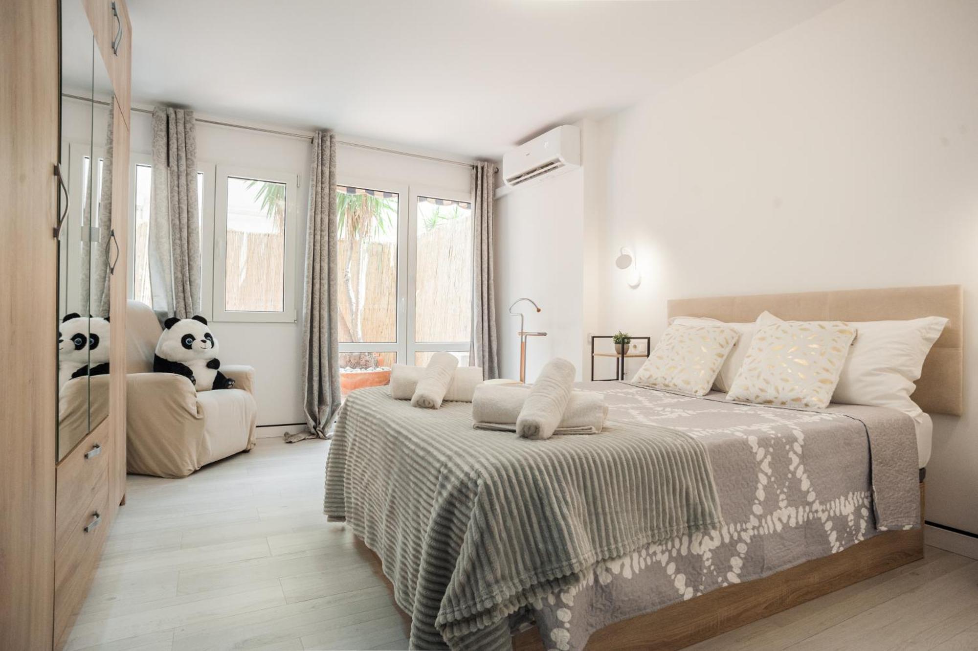 Oasis Apartment บาเลนเซีย ภายนอก รูปภาพ